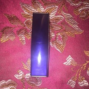 Intense nude lipstick!